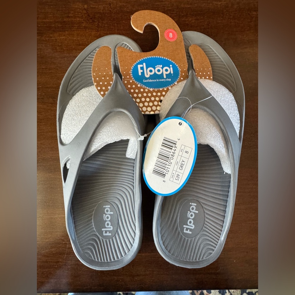 Floppi Women’s Blair Comfort Thong Sandals in Grey size 8 NWT - Picture 4 of 7